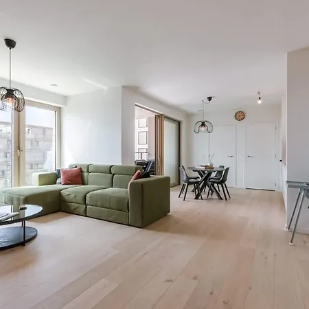 Bright & Cozy Near Ostend